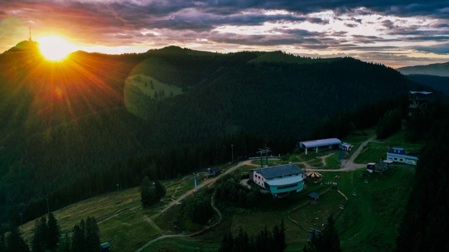 Sonnenaufgang über dem Hirschenkogel