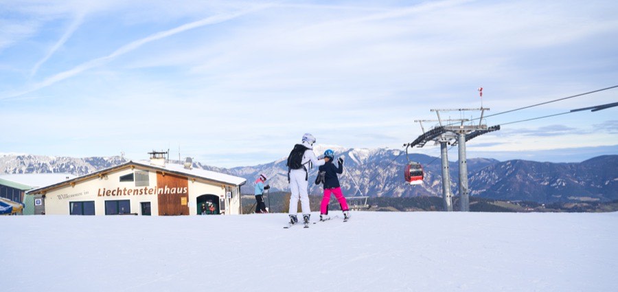 Im Winter direkt an Piste & Kabinenbahn